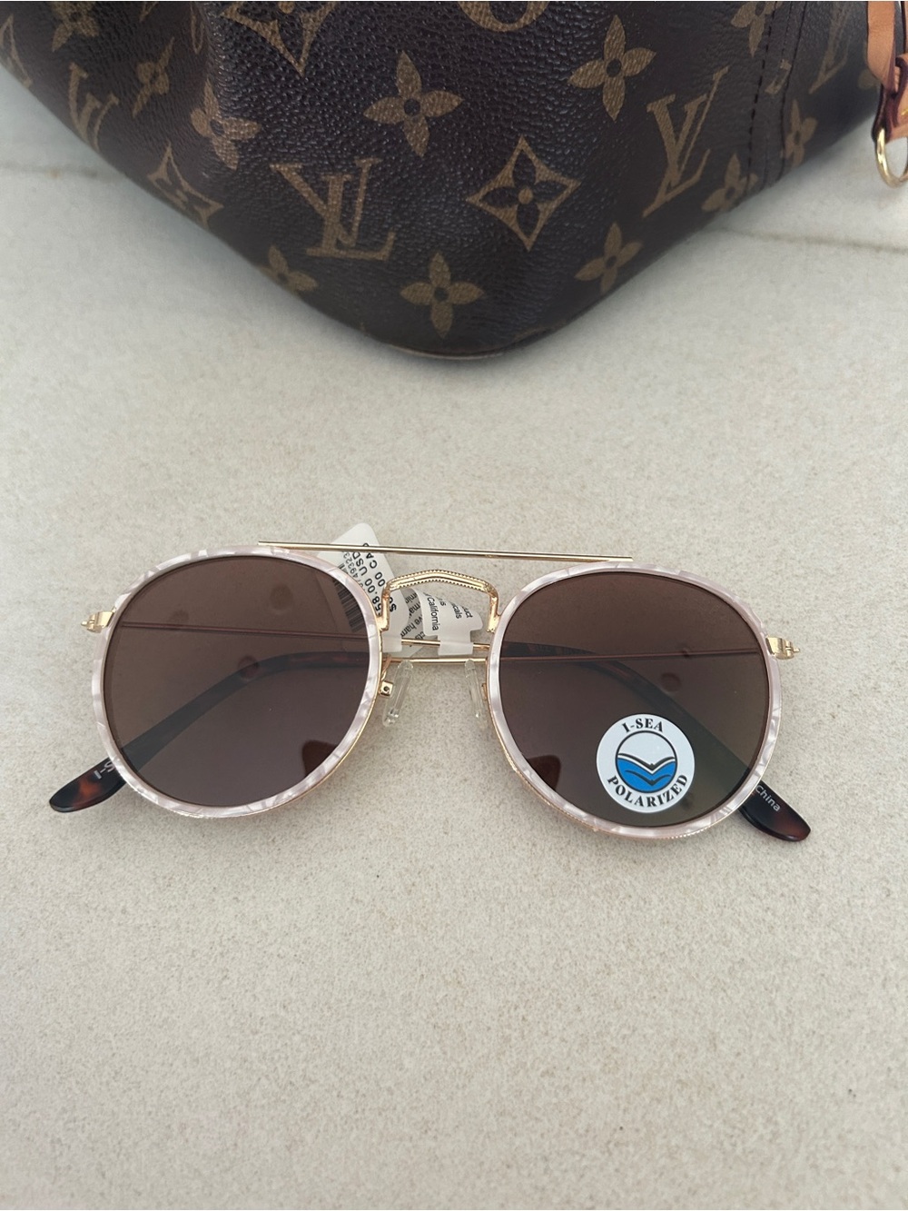 NWT: I-SEA All Aboard Circle Sunglasses